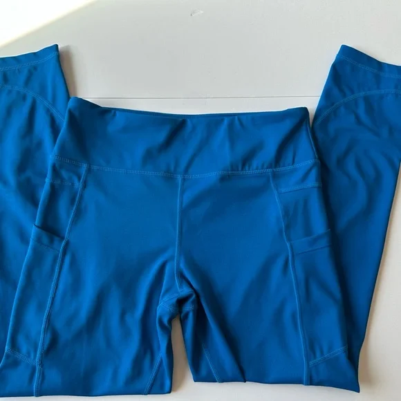 Zyia women’s bright blue 7/8 length leggings with side pockets size 6-8 - Picture 5 of 8